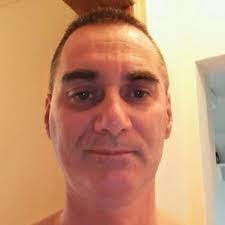 Robin Ebel's Instagram, Twitter & Facebook