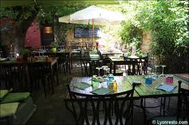 Je Recommande Le Due By Maurizio Un Restaurant Parfait Terrasse Restaurer Terrasse Restaurant