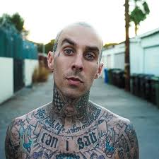 Travis Barker Blink 182 Bayar Orang untuk Habisi Nyawanya