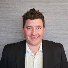 Edward Kelleher's Instagram, Twitter & Facebook