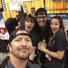 Rebecca Heitzman's Instagram, Twitter & Facebook