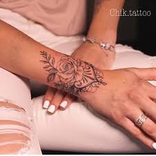 Hand Tattoos Womens In 2020 Hand Tattoos Henna Tattoo Hand Cute Hand Tattoos