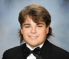 Edgewood Academy Official (@WeAreEAW)