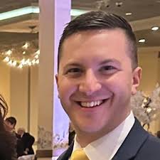 Lisa Xagas (@l_xagas)