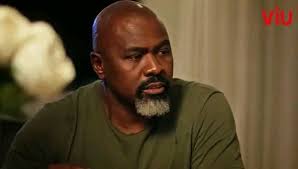 Nikipata mtu wa kunisaidia venye Genoveva anasaidia Chris kama best friend,  naona ni kama huu mwaka haupiti sasa. 😂😂😂😂😄😄Lazimaa!