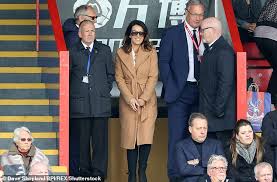 Susanna reid kept things strictly professional as she interviewed her former flame steve parish about the controversial super. Susanna Reid And Steve Parish Are Back Together Aktuelle Boulevard Nachrichten Und Fotogalerien Zu Stars Sternchen