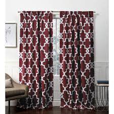 The burgundy curtains were a wall furniture item in club penguin. Exclusive Home Curtains Burgundy Trellis Blackout Curtain 27 In W X 96 In L Eh8406 02 2 96p The Home Depot