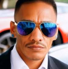 Di cari daun sirih cina tanaman langka ini di beli 5juta perkilo, bisa jadi  bisnis baru buat ibu2 di rumah yang punya daun ini jangan di buang banyak  yang nyari, yang punya