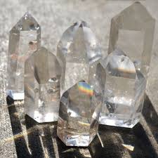 Preparing Crystal Or Gem Elixirs Stones Crystals Gemstones Crystals For Manifestation