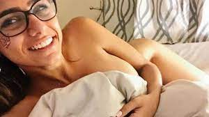 Mia khalife gif ❤️ Best adult photos at hentainudes.com