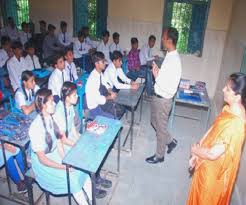 Write out of the text the key sentences, retell the article. Coronavirus Scare All Primary Schools In Delhi To Remain Closed Till March 31 Announces Kejriwal Govt