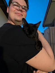 Lynne Langley's Instagram, Twitter & Facebook