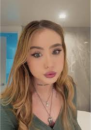 Cassi Rose's Instagram, Twitter & Facebook