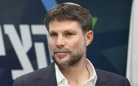 Open your eyes': Ex-Israeli diplomats warn of dictatorship as Netanyahu  visits UK