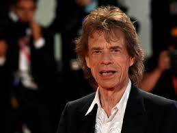 Mick jagger has served as the frontman for rock's most enduring and popular band for more than five decades. Diez Momentos De La Vida De Mick Jagger Amores Divorcios Y Excesos De Un Verdadero Numero 1 Infobae
