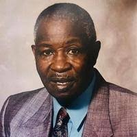 Doris Diggs's Instagram, Twitter & Facebook