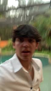 Shane Upton (@shxneuptnn17)