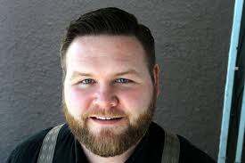 Eric Tellef Hansen wins city's latest comic idol, credits family and  friends for support