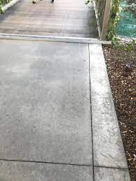 Oct 15, 2009 · driveway edging can create an attractive border for your home's driveway, serving to protect it as well as adding additional curb appeal.you can use driveway edging for many types of common driveway surfaces such as asphalt, concrete, brick, and even stone, and there are many ways to design and implement it. Concrete Scoring Edge On Driveway Driveway Concrete Sidewalk
