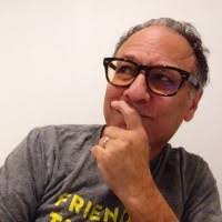 Tracy Robles's Instagram, Twitter & Facebook