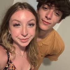 West Ashley is home to a new naloxone stand after Charleston County  reported a recent spike in overdoses.  https://www.counton2.com/news/ccso-announces-new-naloxone-stand-in-west-ashley/?utm_medium=social&utm_source=facebook_WCBD_News_2  📷 Charleston ...