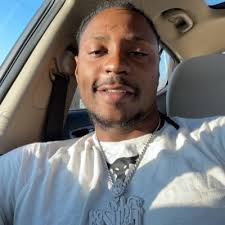 IG:RaQuizey (@RaQuizey)