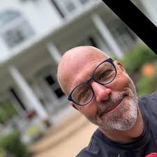 Let's welcome our new members: Ilvana Visani, Sandrine Raguenet, Enzo  Pirpignani, Kimberly White, Paul Sola, Coralie Dumas, Matt Phillips, Patty  Monley Marchionno, Nancy Burton, Dan Oliphant, Nlcole Fuchs-Morin, Dr Davis  Jaylen, Dinah