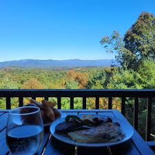 Edith Tivzenda Ayres (@edith.ayres_for_real) • Instagram photos and videos