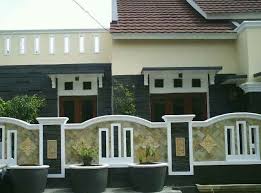 Desain tempat tinggal minimalis terkini dengan model teras batu. Desain Pagar Batu Alam Metro Properti