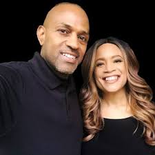 Lyle & Deborah Dukes (@LyleandDebDukes)