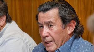 Alasino le arrojó un golpe al arrepentido Pontaquarto