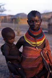Las bendiciones se entienden como el aumento de la riqueza, ya sea ganado, niños, esposas o incluso comida. Retrato Del Nino De Turkana Foto De Archivo Editorial Imagen De Kenia Reserva 6883708