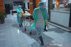 Pedoman manajerial pencegahan dan pengendalian infeksi di rumah sakit dan fasilitas pelayanan kesehatan lainnya. Perawat Harus Lebih Cerdas Dari Virus Agar Tidak Tertular Antara News