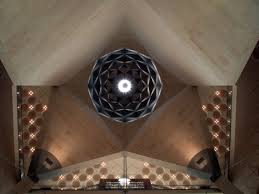 A View Of The Ceiling Inside The Museum Of The Islamic Art صورة لسقف متحف الفن الاسلامي بالدوحة قطر Islamic Architecture Islamic Art Architecture