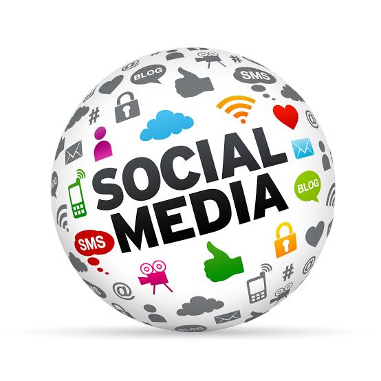 Networking Intelligently in the Era of Social Media