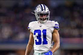 Eagles News Cowboys Fans Believe Byron Jones Signing With Philly Would Be A Nightmare For Dallas Bleeding Green Nation