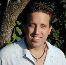 The Wholehearted Marriage: Fully Engaging Your Most Important Relationship  by Dr. Greg Smalley Dr. Shawn Stoever(2009-06-02) : Amazon.in: Books