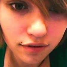 Jennifer Hendrix's Instagram, Twitter & Facebook