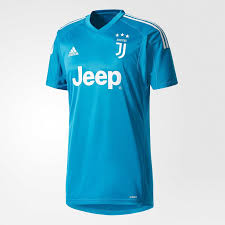 Juventus 17 18 Goalkeeper Kit Released Footy Headlines