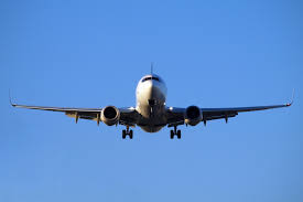 Naiknya persentase jumlah penumpang dari tahun ke ibu hamil diperbolehkan menjadi penumpang asal memenuhi peraturan yang berlaku, yang berkaitan ketika pesawat akan mendarat dan terbang, biasanya mengalami sedikit turbulensi. Ibu Hamil 9 Bulan Ternyata Masih Bisa Naik Pesawat Asal