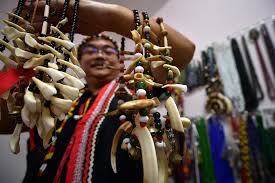 Maybe you would like to learn more about one of these? Bernama Kodek Hasilkan Aksesori Manik Bidayuh