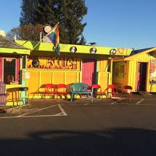 9 Washington Restaurants That Are Wonderfully Weird Seattle Food Bellingham Washington Washington