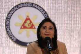 Our series of commencement speeches for batch 2020 continues with one from vice president leni robredo. Robredo Says Politicians Touring Ph Amid Pandemic Are Insensitive Manila Bulletin