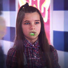 Catherine Marcus's Instagram, Twitter & Facebook