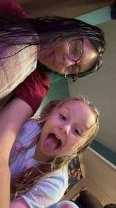 Small business looking for social media reps