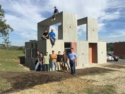 Architect, graduated with honors from the faculty of architecture of the universidad pontificia bolivariana in medellin. Construccion De Viviendas Dignas En Menor Tiempo Y Costo Upb
