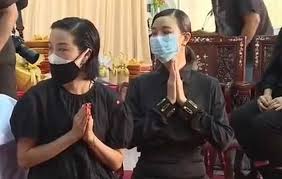 ร้องข้ามกำแพง the wall song @thewallsong: 6rix Q6iqm Tbm