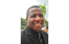 Se cansó de la política