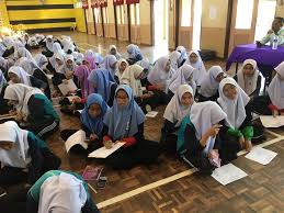Datin hjh ezizah hj hashim, amp gpk pentadbiran : Smk Paya Besar Kuantan Official Facebook