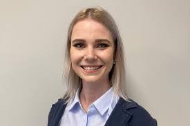 Tina Hauer's Instagram, Twitter & Facebook